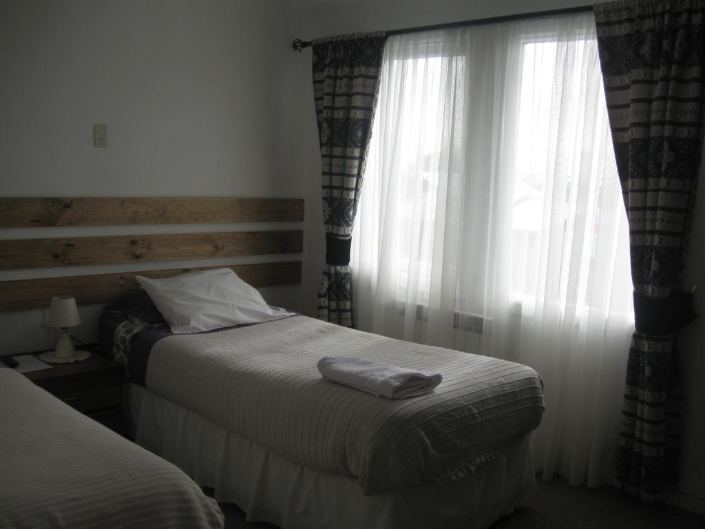 Hostal Yemel Puerto Natales Phòng bức ảnh