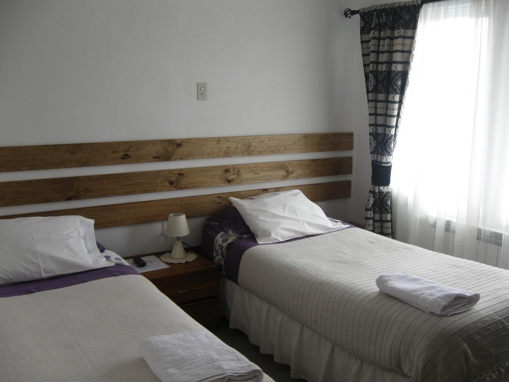 Hostal Yemel Puerto Natales Phòng bức ảnh